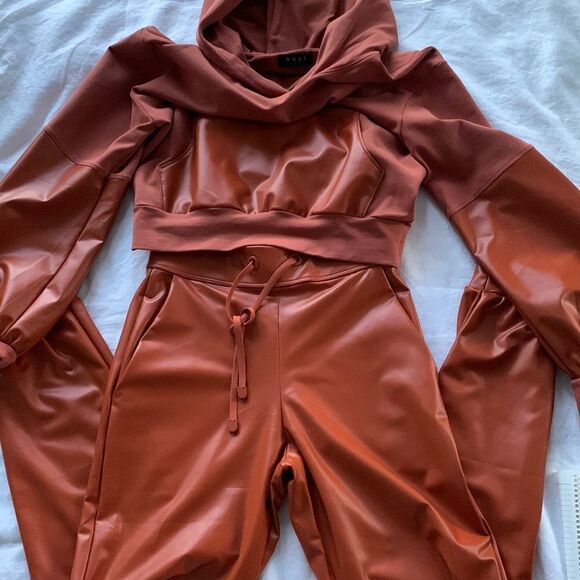 NOLI midnight hoodie and jogger set , size S NWT - Picture 13 of 16